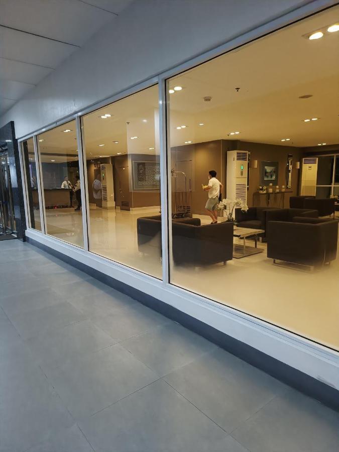 Amigo'S Place At Sea Residences Manila Kültér fotó