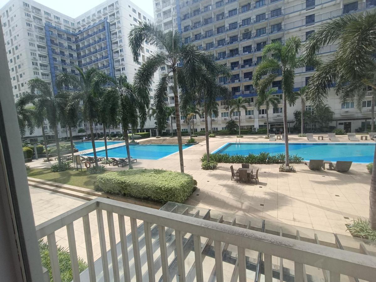 Amigo'S Place At Sea Residences Manila Kültér fotó