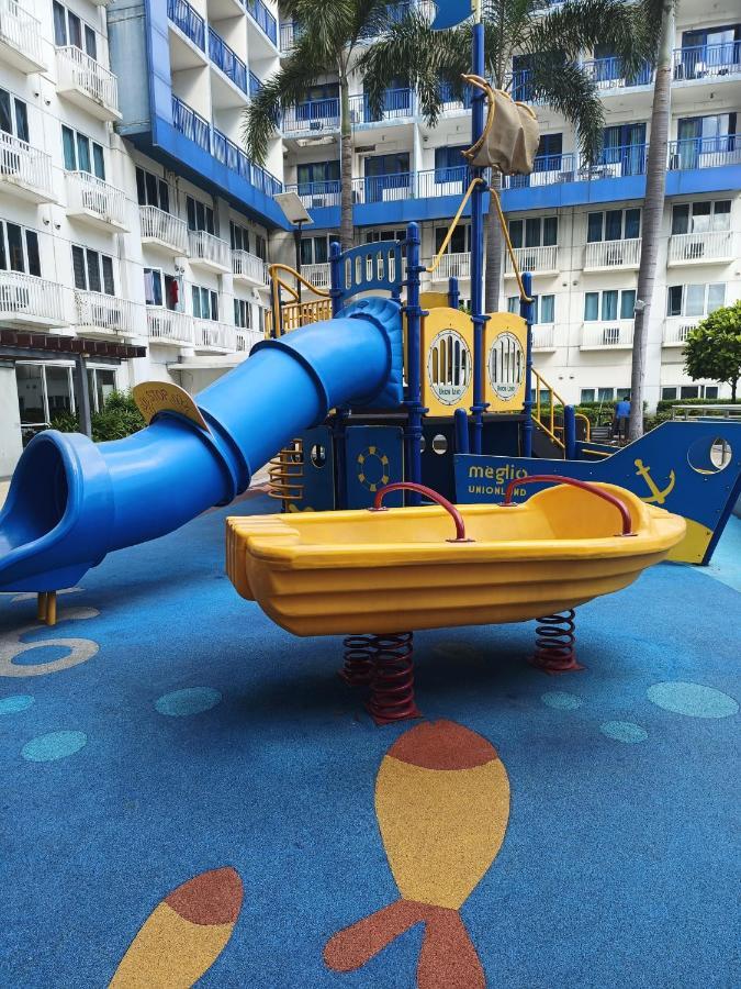Amigo'S Place At Sea Residences Manila Kültér fotó