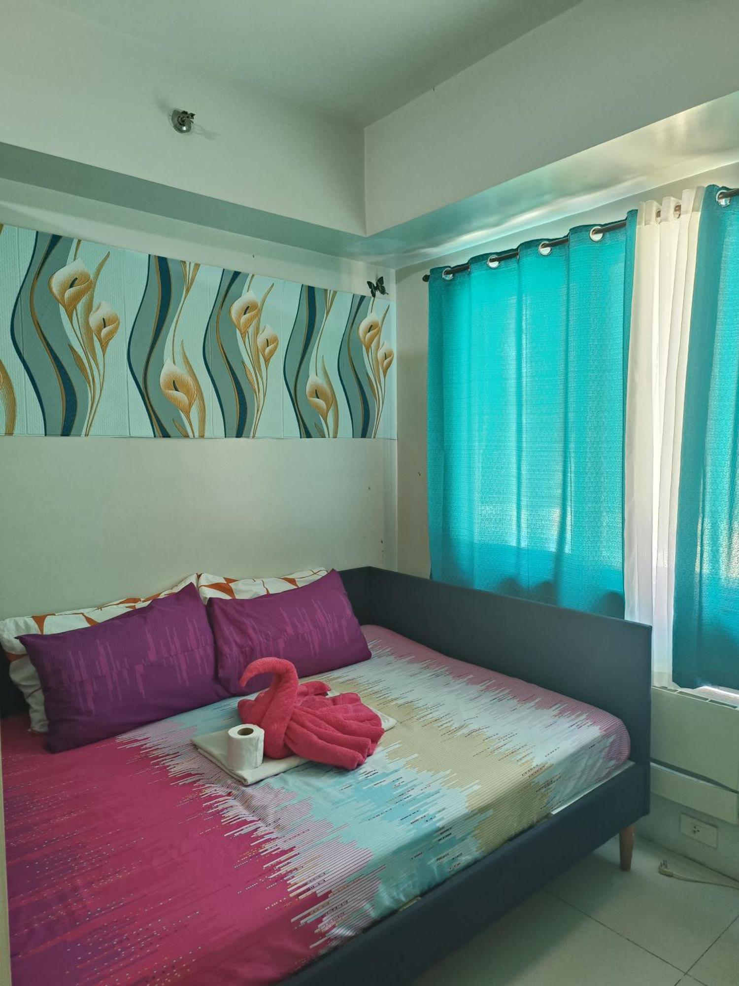 Amigo'S Place At Sea Residences Manila Kültér fotó
